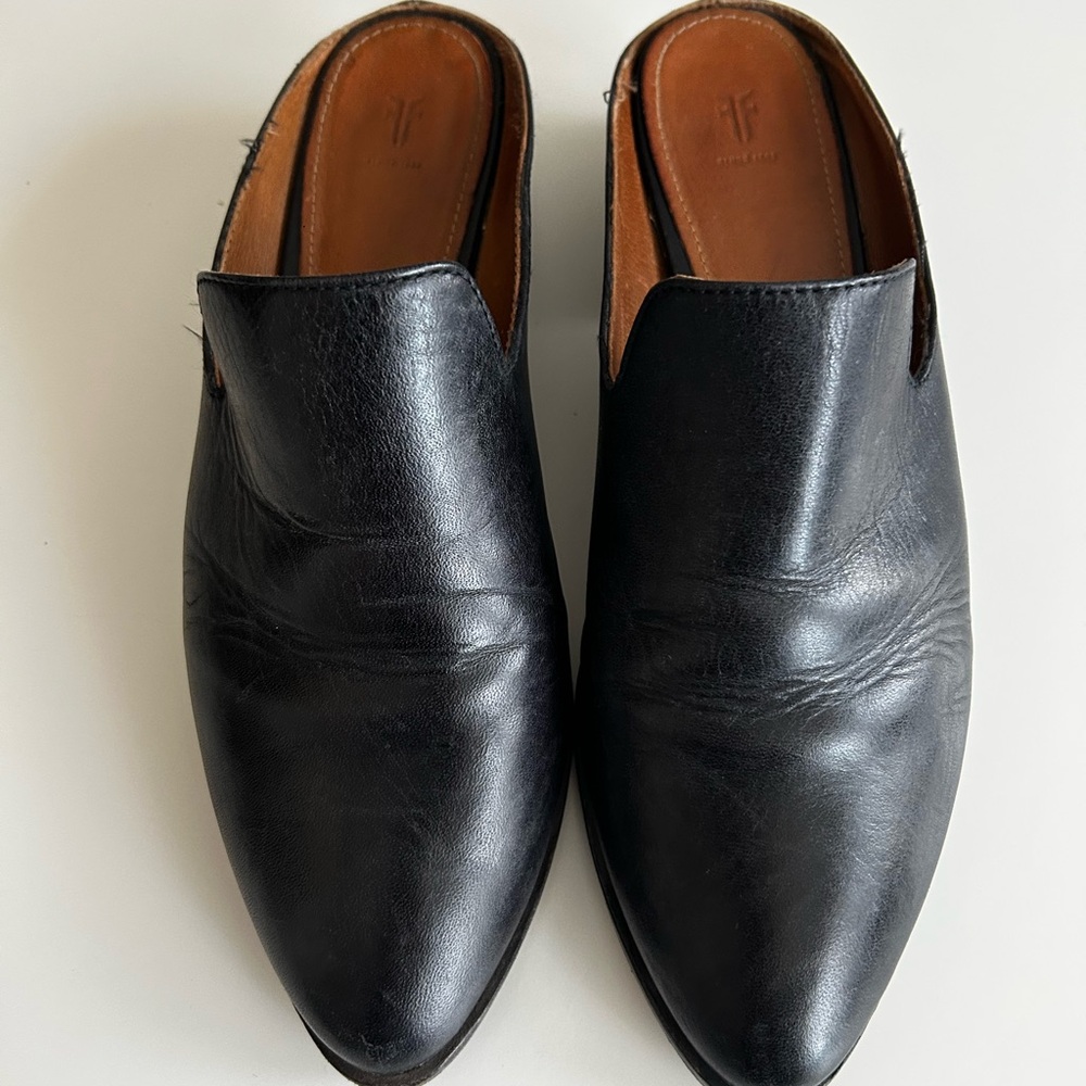 Frye Ray Women’s Black Leather Mule/Clog Size 9